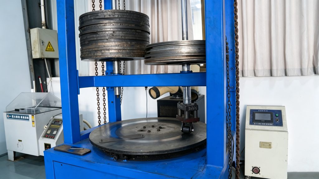 Caster walking testing machine